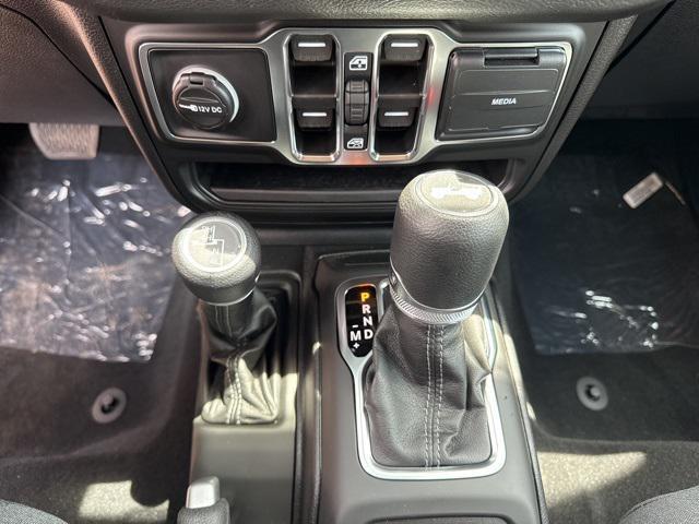 new 2025 Jeep Wrangler car, priced at $41,680