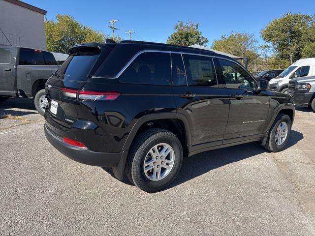 new 2025 Jeep Grand Cherokee car, priced at $30,950