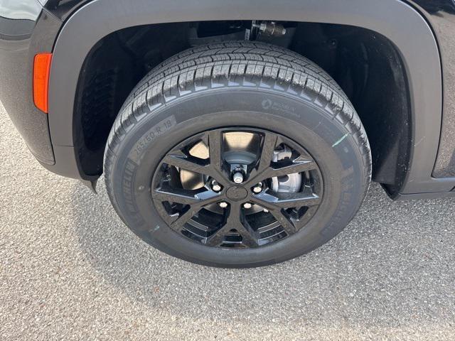 new 2025 Jeep Grand Cherokee L car, priced at $33,130