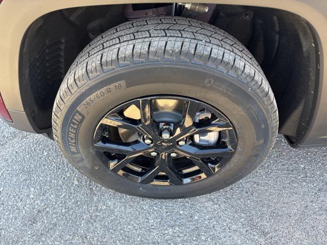 new 2025 Jeep Grand Cherokee L car, priced at $40,930