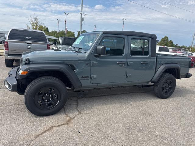 new 2025 Jeep Gladiator car, priced at $40,690