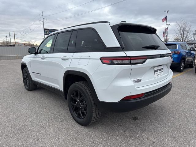 new 2025 Jeep Grand Cherokee car, priced at $31,135