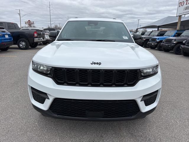 new 2025 Jeep Grand Cherokee car, priced at $31,135