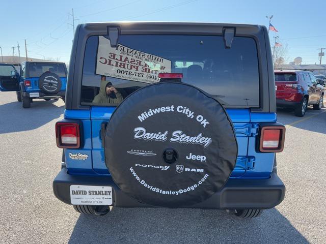 new 2025 Jeep Wrangler car, priced at $39,280