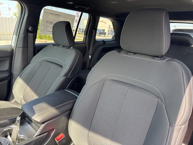 new 2025 Jeep Grand Cherokee car, priced at $31,005