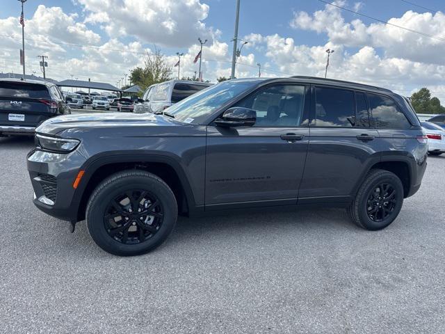 new 2025 Jeep Grand Cherokee car, priced at $38,230