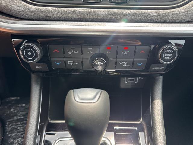 new 2025 Jeep Compass car, priced at $26,935