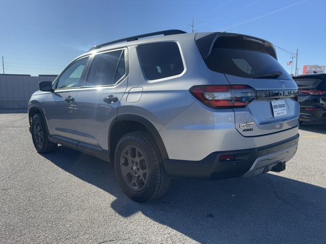 used 2023 Honda Pilot car, priced at $39,988