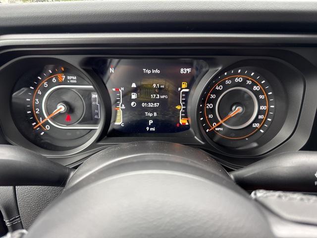 new 2025 Jeep Gladiator car, priced at $38,280