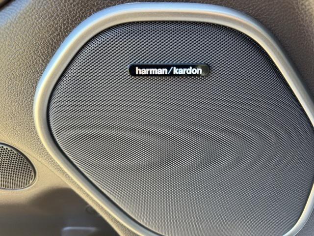 used 2019 Jeep Grand Cherokee car, priced at $28,275
