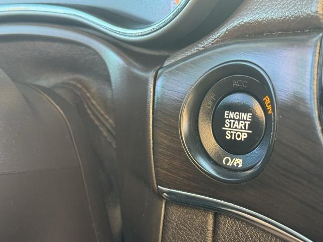 used 2019 Jeep Grand Cherokee car, priced at $28,275