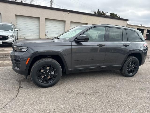 new 2024 Jeep Grand Cherokee car, priced at $36,930