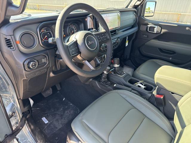 new 2025 Jeep Gladiator car, priced at $51,960