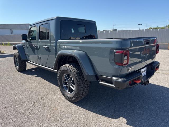 new 2025 Jeep Gladiator car, priced at $51,960