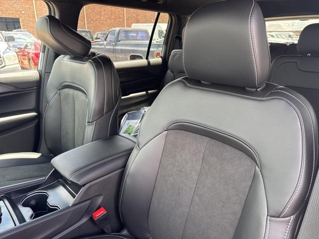 new 2025 Jeep Grand Cherokee L car, priced at $36,930