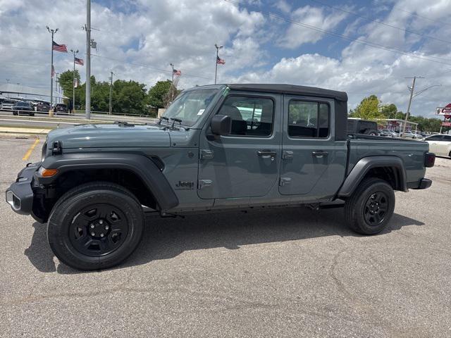 new 2025 Jeep Gladiator car, priced at $28,790