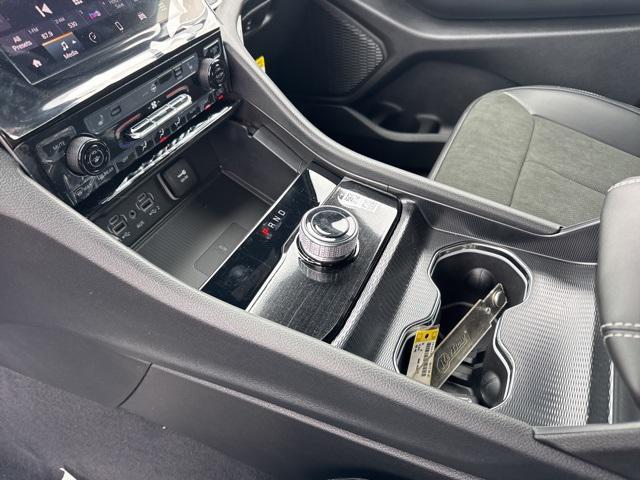 new 2025 Jeep Grand Cherokee car, priced at $37,330