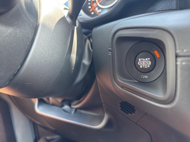 new 2025 Jeep Gladiator car, priced at $38,280