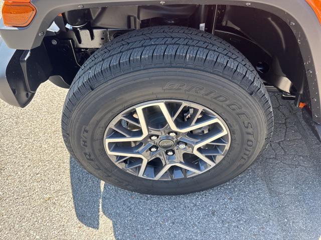 new 2025 Jeep Wrangler car, priced at $50,820