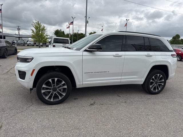 new 2024 Jeep Grand Cherokee car, priced at $50,575