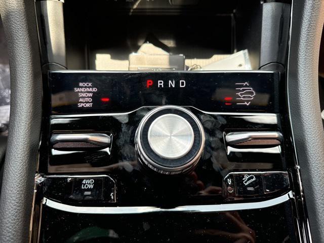 new 2024 Jeep Grand Cherokee car, priced at $50,575
