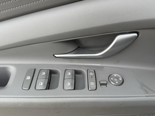 used 2024 Hyundai Elantra car, priced at $15,750