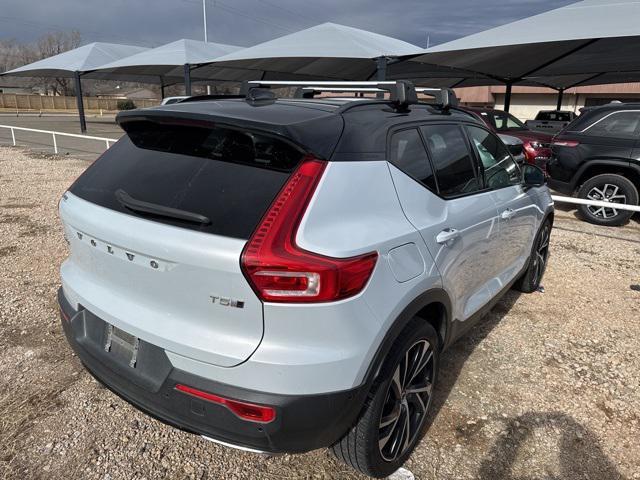 used 2020 Volvo XC40 car, priced at $19,998