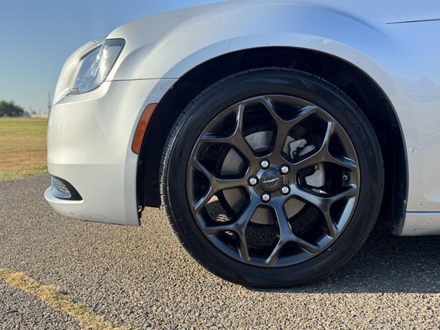 used 2022 Chrysler 300 car, priced at $22,488
