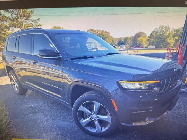 used 2022 Jeep Grand Cherokee L car, priced at $32,755