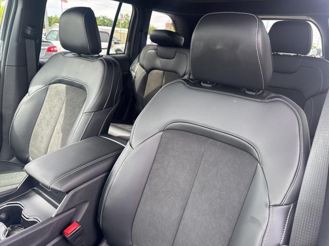new 2025 Jeep Grand Cherokee car, priced at $34,735