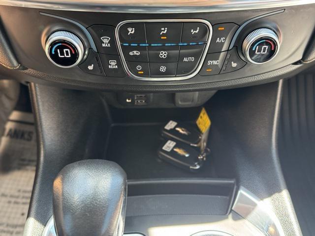 used 2021 Chevrolet Traverse car, priced at $18,250