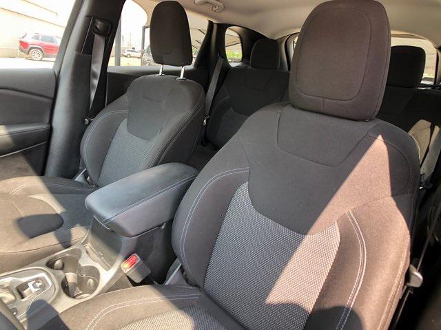 used 2020 Jeep Cherokee car, priced at $20,988