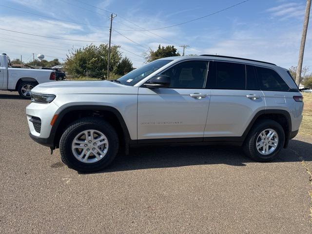 new 2025 Jeep Grand Cherokee car, priced at $30,950