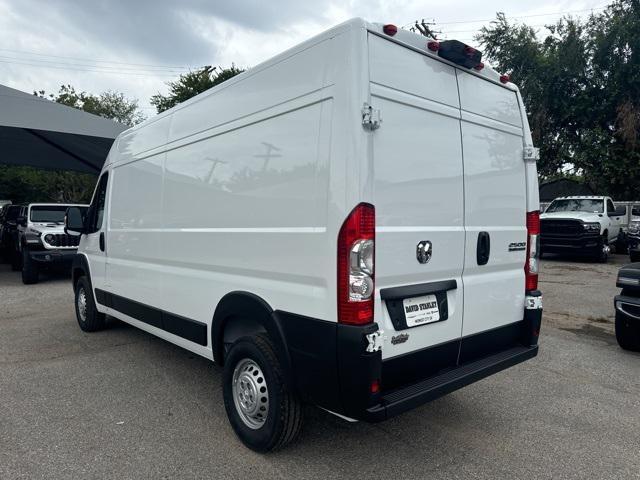 new 2025 Ram ProMaster 2500 car, priced at $45,050