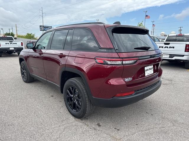new 2025 Jeep Grand Cherokee car, priced at $35,330