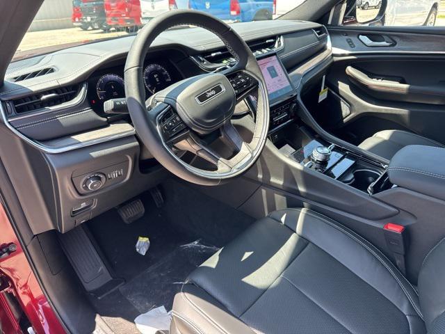 new 2025 Jeep Grand Cherokee L car, priced at $54,570