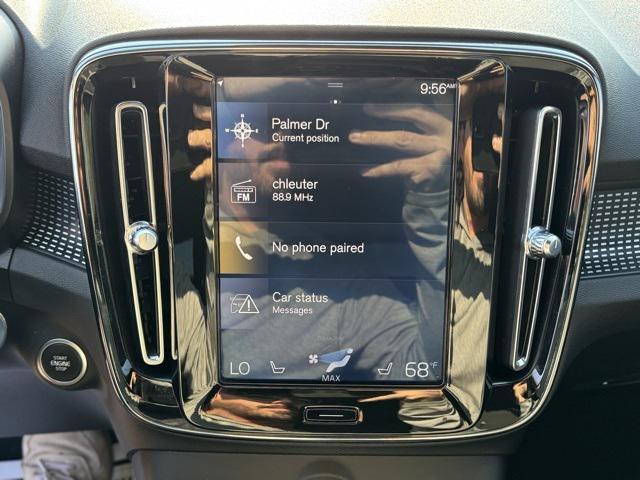 used 2020 Volvo XC40 car, priced at $21,788
