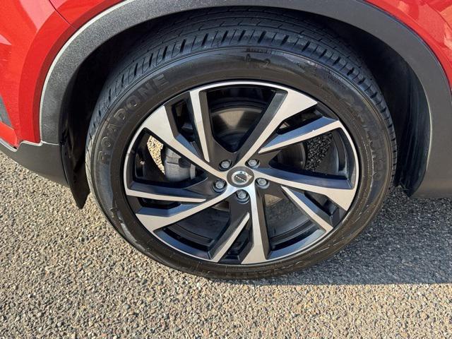 used 2020 Volvo XC40 car, priced at $21,788