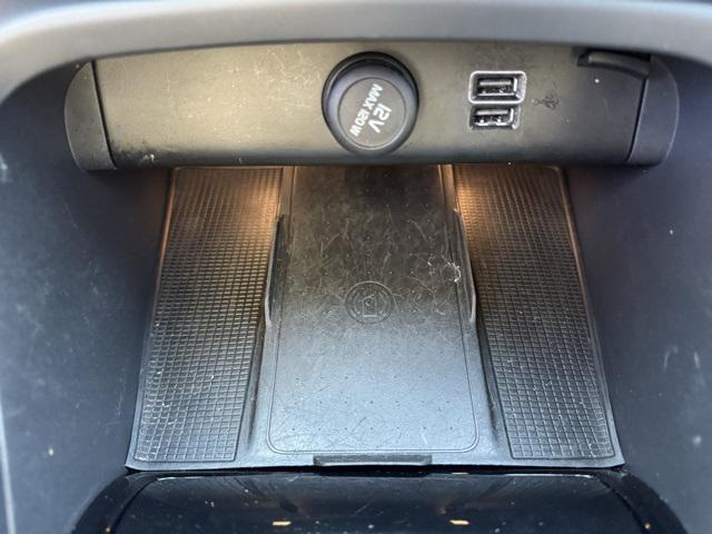 used 2020 Volvo XC40 car, priced at $21,788