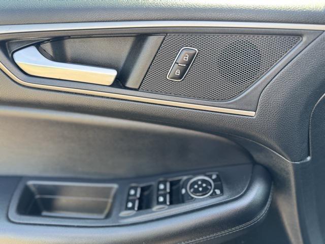 used 2023 Ford Edge car, priced at $21,988