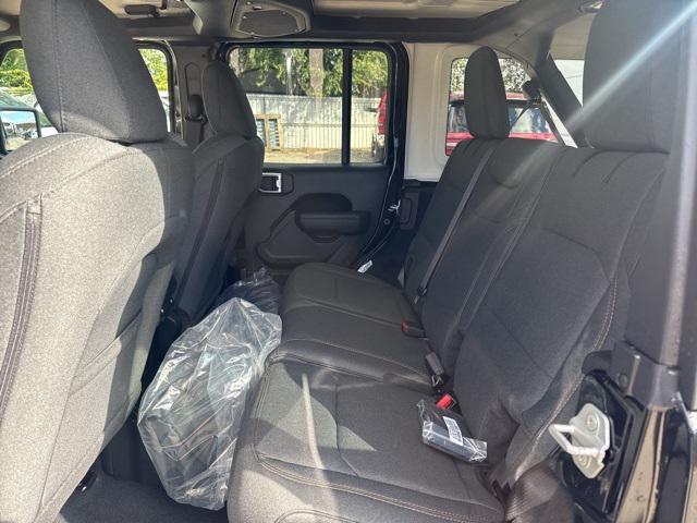 new 2026 Jeep Wrangler car, priced at $41,735