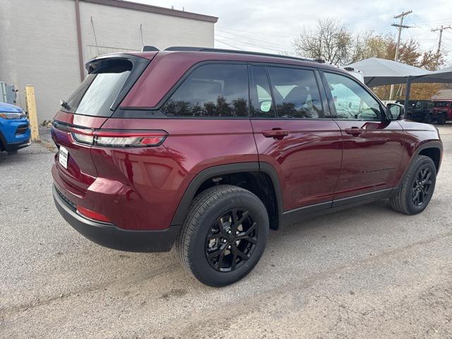 new 2025 Jeep Grand Cherokee car, priced at $33,730