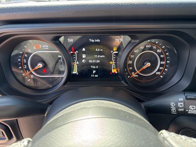 new 2025 Jeep Wrangler car, priced at $36,675
