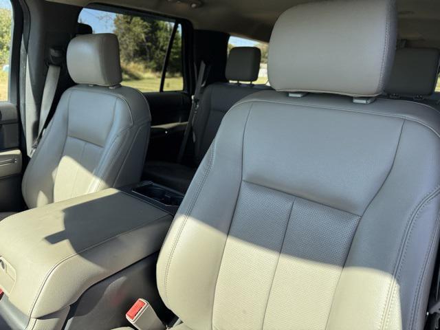 used 2019 Ford Expedition car, priced at $23,988