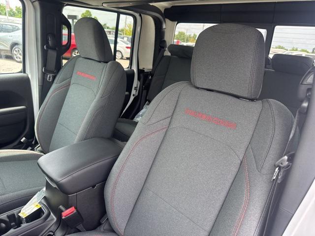 new 2025 Jeep Gladiator car, priced at $46,750