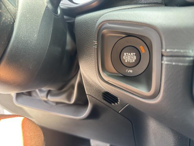 new 2025 Jeep Gladiator car, priced at $46,750