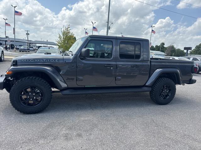 new 2025 Jeep Gladiator car, priced at $38,280
