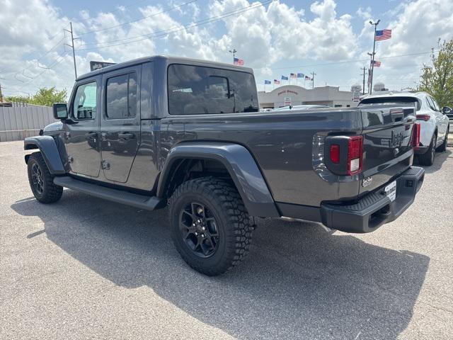 new 2025 Jeep Gladiator car, priced at $38,280
