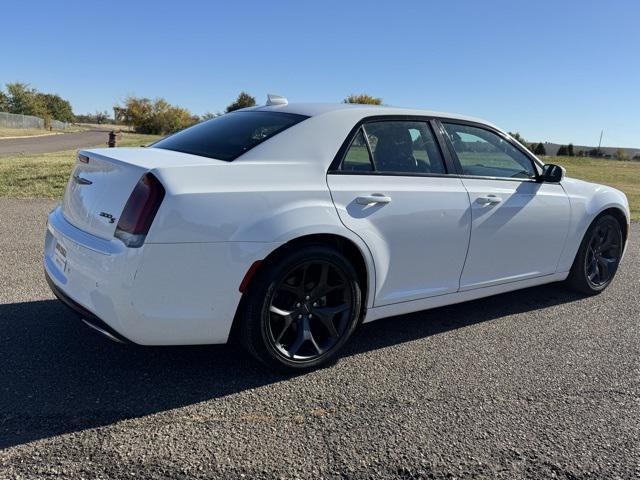 used 2022 Chrysler 300 car, priced at $25,988