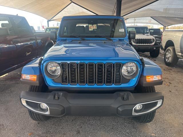 new 2024 Jeep Gladiator car, priced at $39,365